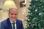 Richard Holden MP with Christmas Tree